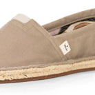 Handmade espadrilles for women in taupe cotton canvas_close up