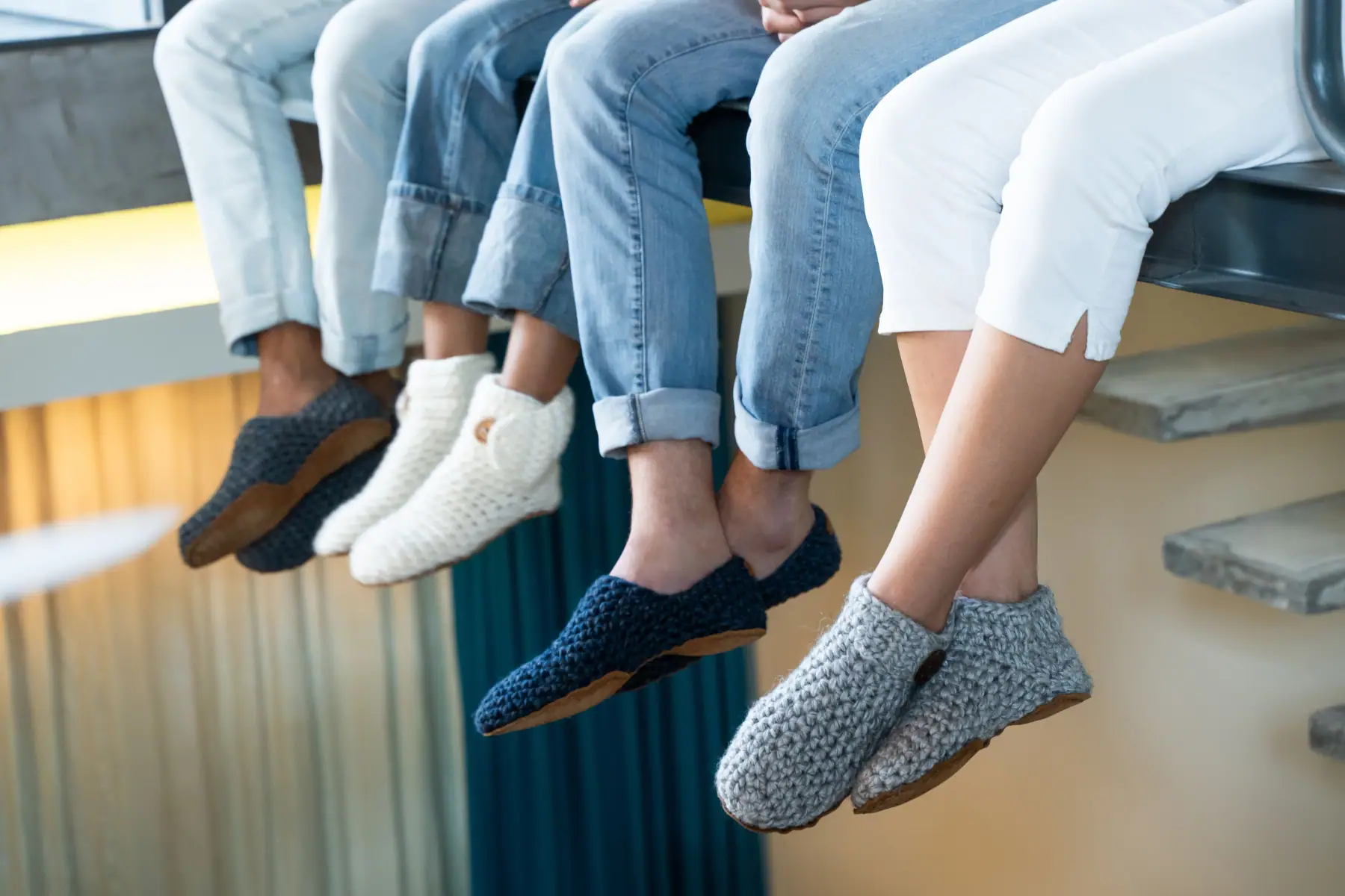 Read more about the article Wool slippers: the best thing to ever happen to your feet